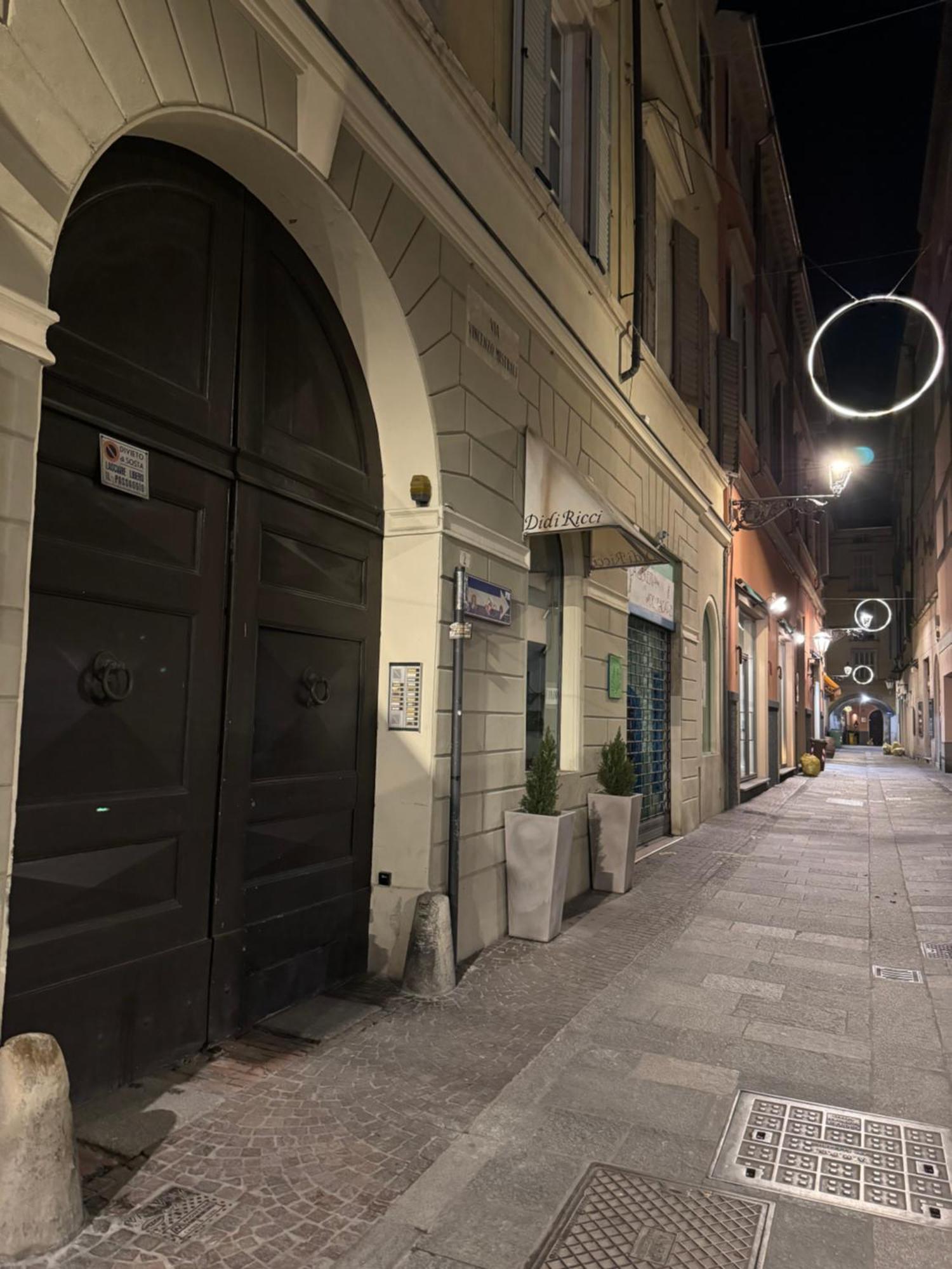B&B Parma Centro Esterno foto